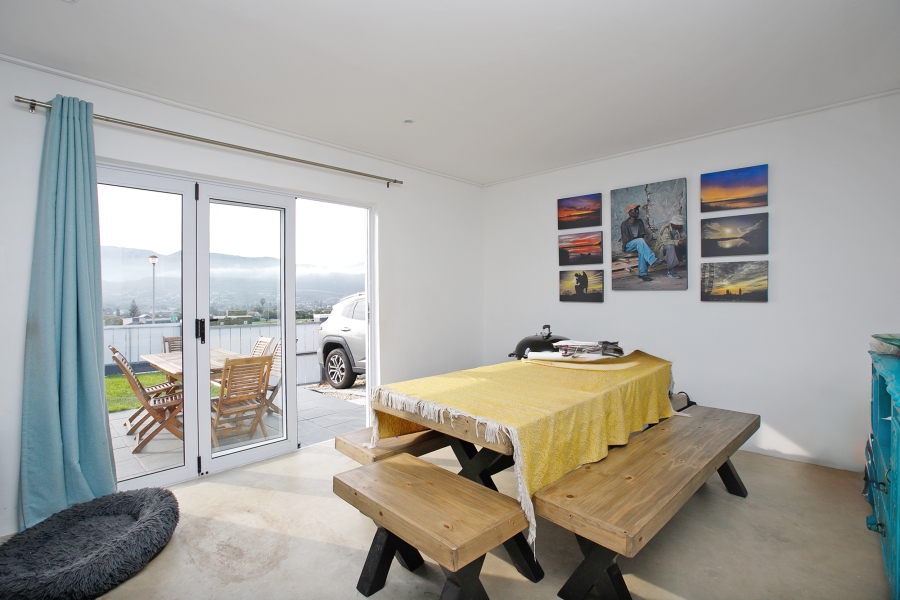 3 Bedroom Property for Sale in Capri Western Cape